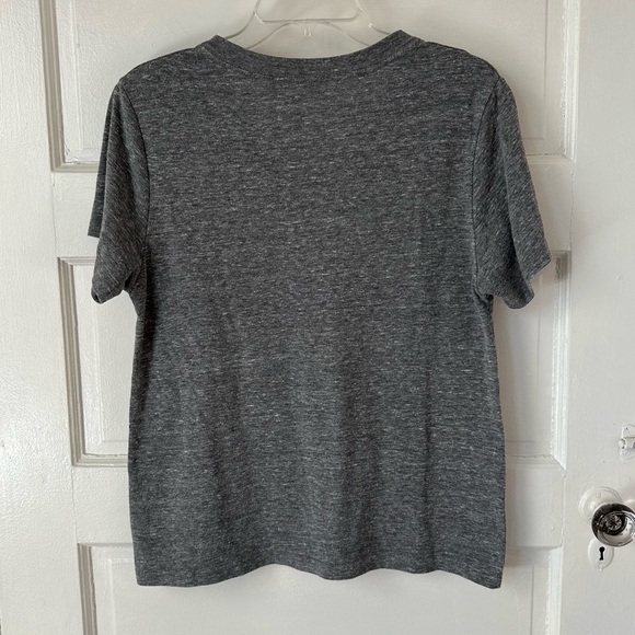 League Women’s Seton‎ Hall Pirates University V-Neck Fitted T-Shirt Lg College - Picture 3 of 10